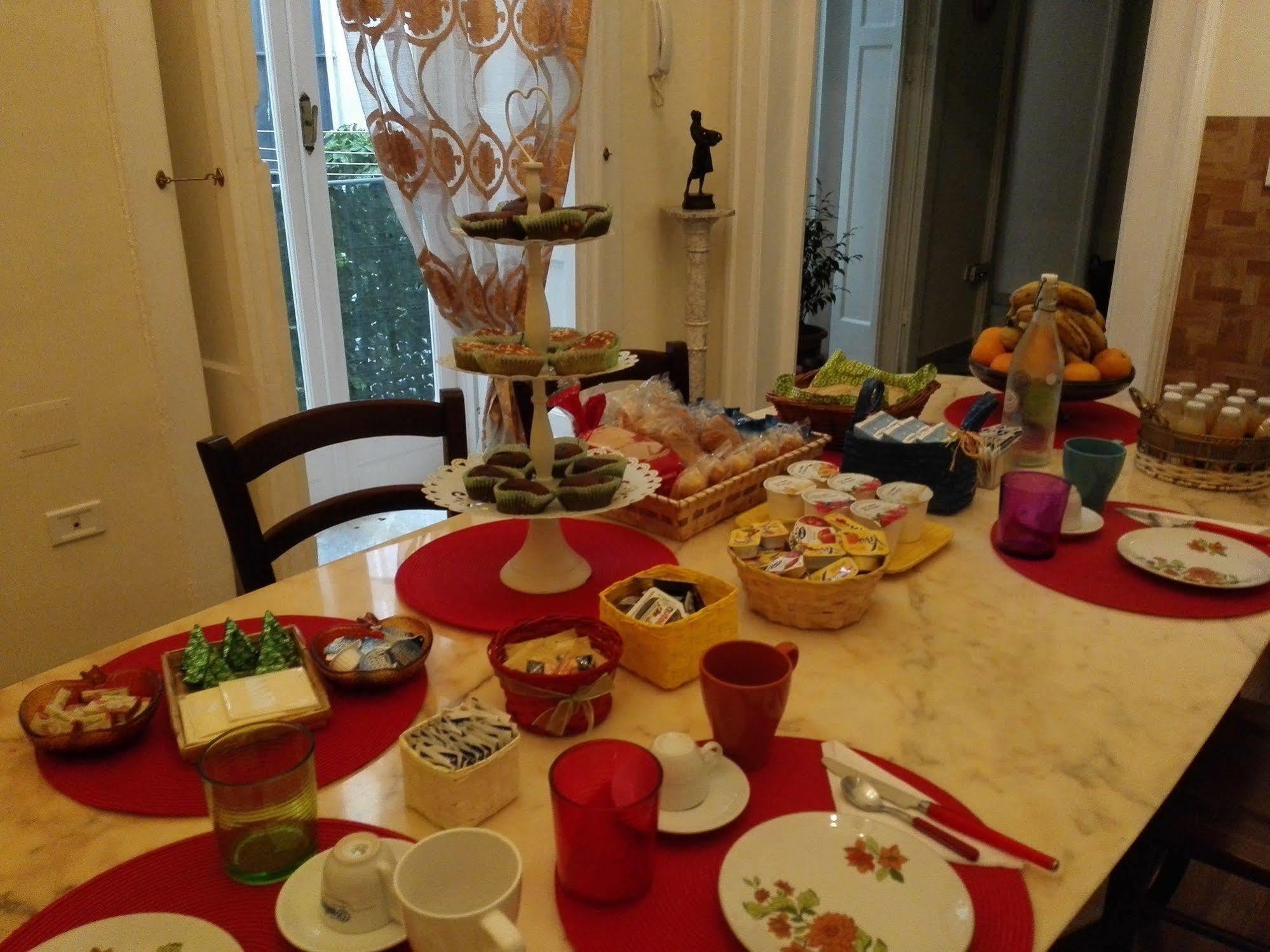 נאפולי Bed And Breakfast Casa Mariella מראה חיצוני תמונה